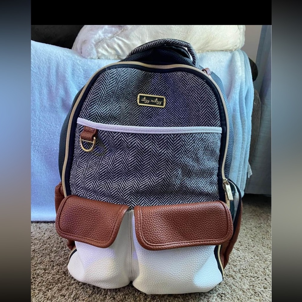 Itzy Ritzy Diaper Bag